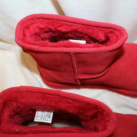 NIB UGG WOMEN'S LOGO MINI ANKLE SUEDE SHEARLING LINED BOOTS RED BLACK - Picture 5 of 8